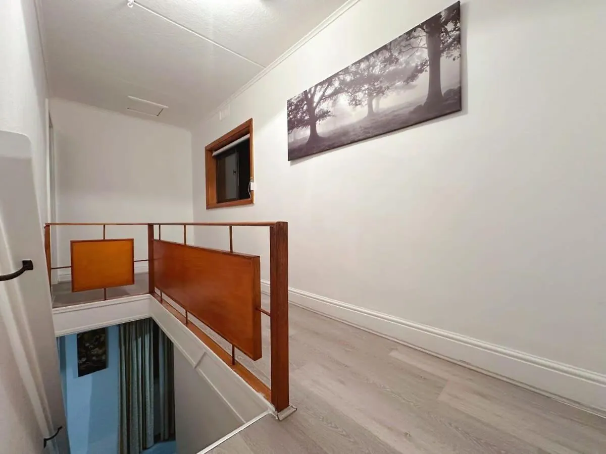 Wellesley Mountain View Getaway Near City Hobart Vakantiehuis